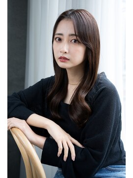 レノラ 本町(LENORA) 20代30代大人かわいいナチュラル暗髪エアーストレートヘア