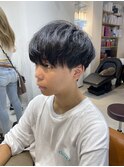 ツーブロックマッシュショート刈り上げニュアンスパーマ