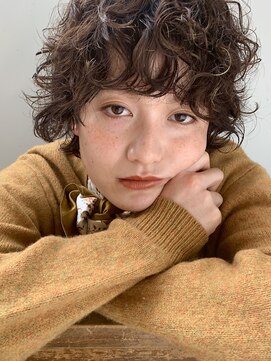 マグノリア オモテサンドウ(MAGNOLiA Omotesando) くしゃっと外国人風ショートパーマ・・・HINATA