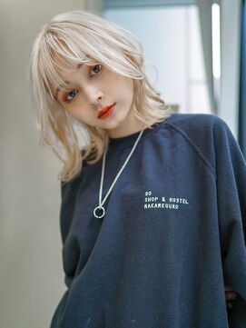 ギークス(GEEKS) 【GEEKS渋谷】ホワイトブロンド/ウルフカット/冬カラー/20代30代