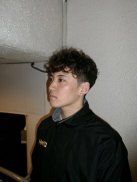 パーラー(PARLOR) スペインカール