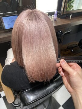 ヘアサロン ドット トウキョウ カラー 町田店(hair salon dot. tokyo color) ホワイトブロンド/外ハネボブ/ブルーブラック/ワイドバング/町田