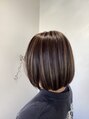 ビズヘアー マシェリ(bisou hair macherie) ハイライト、ボブでも立体的なスタイルに!(太さは相談できます)