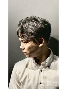 銀座 シノ 灯(shino HANARE) 毛流れパーマ