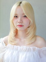 ヘアサロン ガリカ 表参道(hair salon Gallica)&nbsp;ケアブリーチホワイトベージュ×レイヤーミディアム