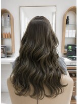ピークアブー アヴェダ ギンザシックス(PEEK-A-BOO AVEDA GINZASIX)&nbsp;オリーブカラー