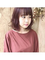 ツイギー 伊賀上ビル店(TWiGGY)&nbsp;外ハネボブでキュートな赤毛ガール。