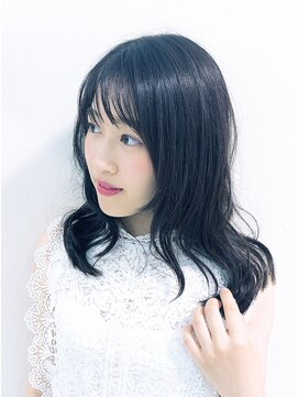 ノーマジーン(Norma jean) さりげない動きと抜け感がポイントしっとり艶やかなカールセミ☆