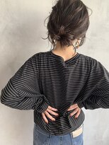 キチ(kichi.)&nbsp;[kichi.]カーキアッシュ×簡単ヘアアレンジ