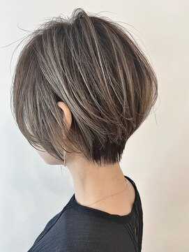 ヒュッゲプラス(hygge+) ショート