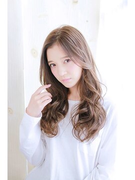 プティルカ ディーシー本店(PutiLuca D.C.) 透け感ベージュのミックスカール