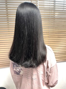 ヨシカット(Yoshi_cut) 艶髪ストレート