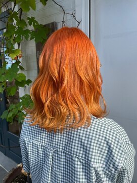 ヒュッゲ ティーシーエス 武蔵中原店(hygge-t.c.s) オレンジグラデーションカラー