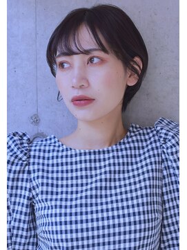 バロンフェム(baLon.fem) 【Stylist 本田愛】耳周りのうぶが可愛いショートスタイル