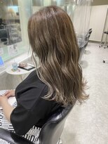 リー 尼崎(Lee)&nbsp;スモーキーベージュ