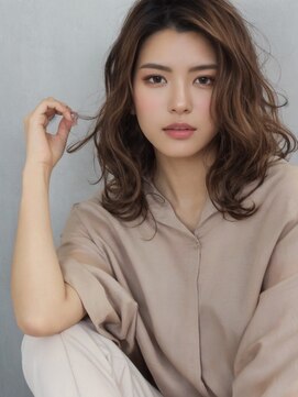 ブロッサム 保谷(Blossom) 30代40代ミディアムウルフ前髪パーマくびれひし形抜け感