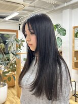 キキ ヘアスタジオ(kiki hair studio) キレイ目ツヤツヤストレート
