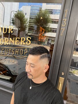 フォーコーナーズ(Four Corners) ベリーショートサイドパート