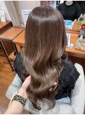 大人かわいいつやつやブラウン