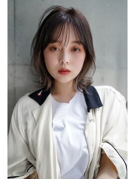 ギークス(GEEKS) 【GEEKS渋谷】くびれボブ/インナーカラー/グレージュ/伸ばしかけ