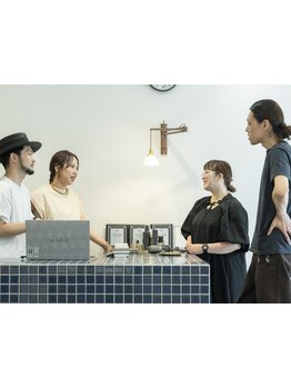 歴10年以上のスタイリストがカウンセリングから仕上げまで担当◎ずっと通えるサロン《北千住キートス》