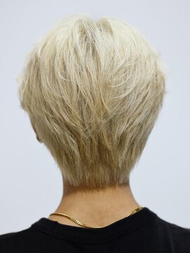 リップス 天神(LIPPS) ブロンドセンターパート