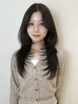 アクシス 栄店(`AXIS) 平田/ワンホンレイヤー/ミルクティーブロンド/ダークブルー/栄