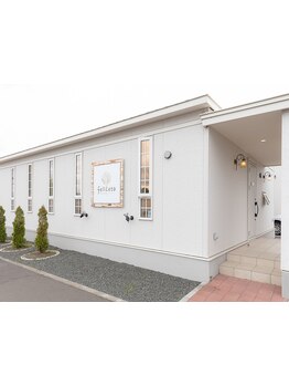 外国人風カラーが叶う【アディクシーカラー】日本人特有の赤みを消し去りナチュラルな仕上がりに♪