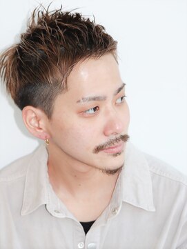 ジュール 新宿三丁目(Joule) ２ブロック×ベリーショート　[新宿三丁目]