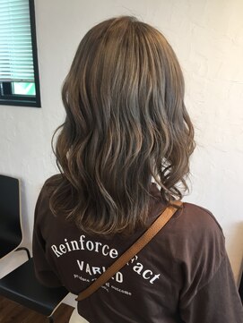 ベルヘアサロン(BeL HAIR SALON) ブリーチ×ベージュ♪