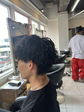 アイズ 海老名(AIZU) 波巻きスパイラルパーマ 波巻きパーマ スパイラルパーマ