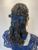 プーペ(pupe)&nbsp;艶感ハーフアップ