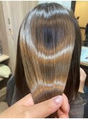 透明感ベージュ
