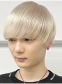 white blond [新宿駅/カルマパーマ/ベリーショート]