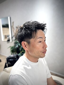 ウノプリールヴァモス(unopulir Vamos) ツーブロックアップバングショート