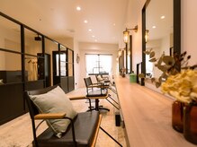 姉妹店Apres la LAMPE戸越は百反通りライフ近く/最寄は戸越銀座