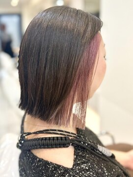 ザビー(THE B) 本八幡×ケアブリーチ×ボブ×ピンク×イヤリングカラー