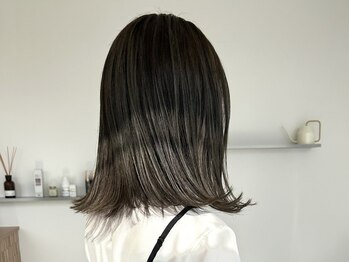 コトン(koton)の写真/日常になじむお洒落を演出するカラーで、ワンランク上のこなれ感へ♪透明感のある色味で艶美髪を叶えます◇