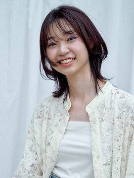 ピークアブー アヴェダ アトレ恵比寿(PEEK-A-BOO AVEDA) レイヤーミディアム/顔まわりレイヤー/くびれミディ/前髪あり