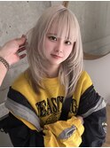 ホワイトベージュ