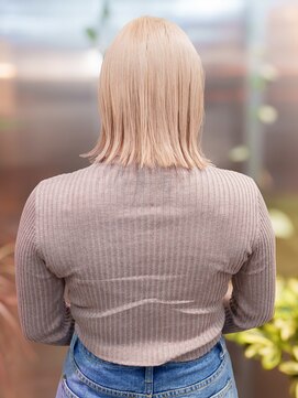 ミルクティーブロンド