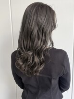 ジュリエッタ(giulietta)&nbsp;ブリーチカラー　透明感　グレージュカラー