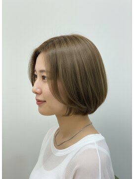 ブロッサム 東中野店 大人似合わせカット◎脱白髪染めレイヤーウルフ