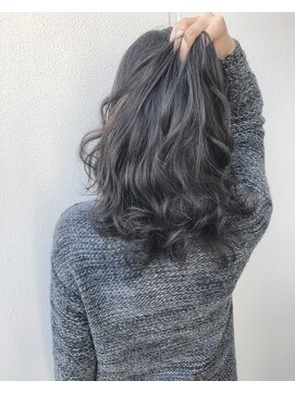 トリート 南行徳本店(TREAT) 外国人風×アッシュグレー