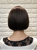 ショートボブ