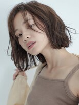 ブティック(boutique)&nbsp;顎下ライン切りっぱなしボブ