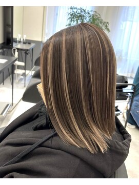 シエラ 心斎橋(CIERA.) CIERA.3Dハイライト×ストレートミディ