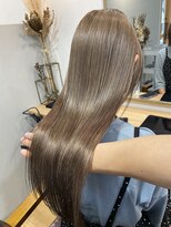 ヴィンスジオ 岐阜駅南(vince gio)&nbsp;ブラウン/ツヤ/ブリーチ2回/8トーン/髪質改善