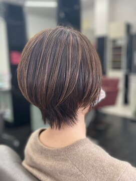 びゃんびゃん 浅水本店 アンブレラカラー/似合わせカット/イメチェン/ピンクベージュ