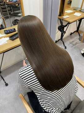 イニット 奈良新大宮(init.) 20代 30代 40代 モテ髪 髪質改善 ミルクティーベージュ